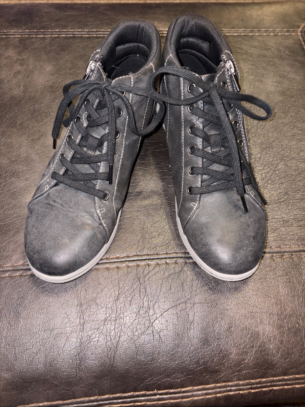 Clarks Cloudsteppers black lace and zippered boots size 8 1/2 M